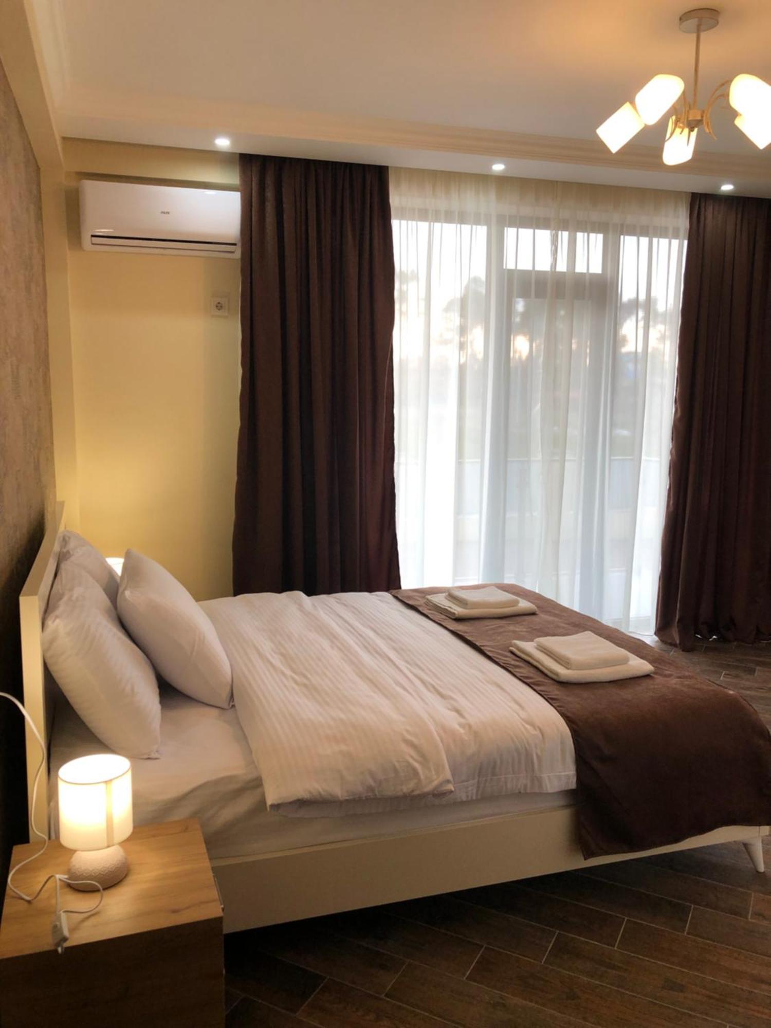 White-House Lejlighedshotel Ureki Eksteriør billede